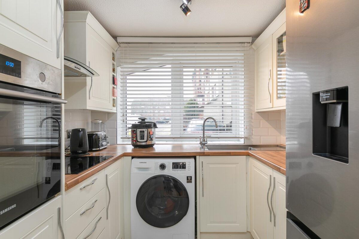 Geddington Court Eleanor Way, Waltham Cross