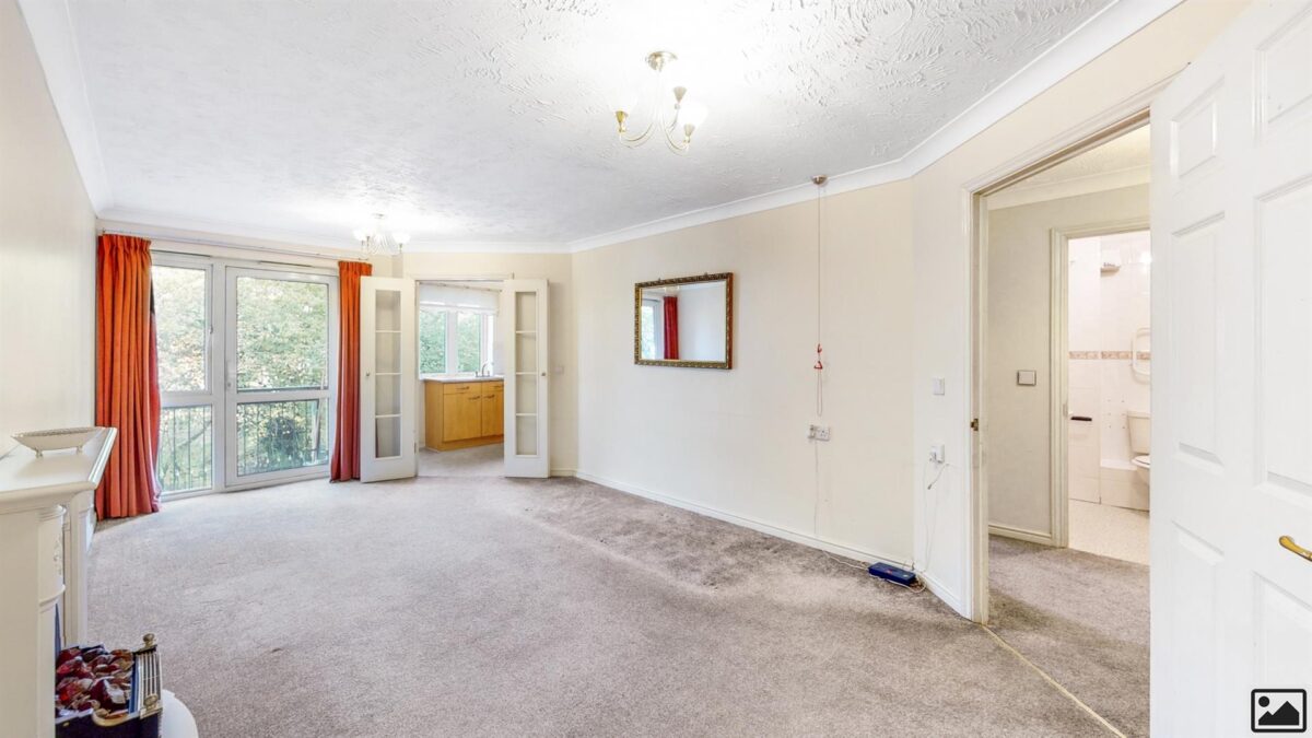 591, Hertford Road, Enfield