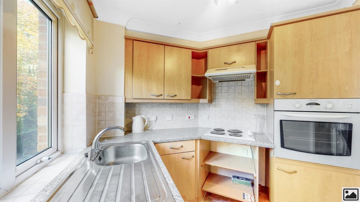 591, Hertford Road, Enfield