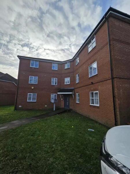 Greenwood Avenue, Enfield