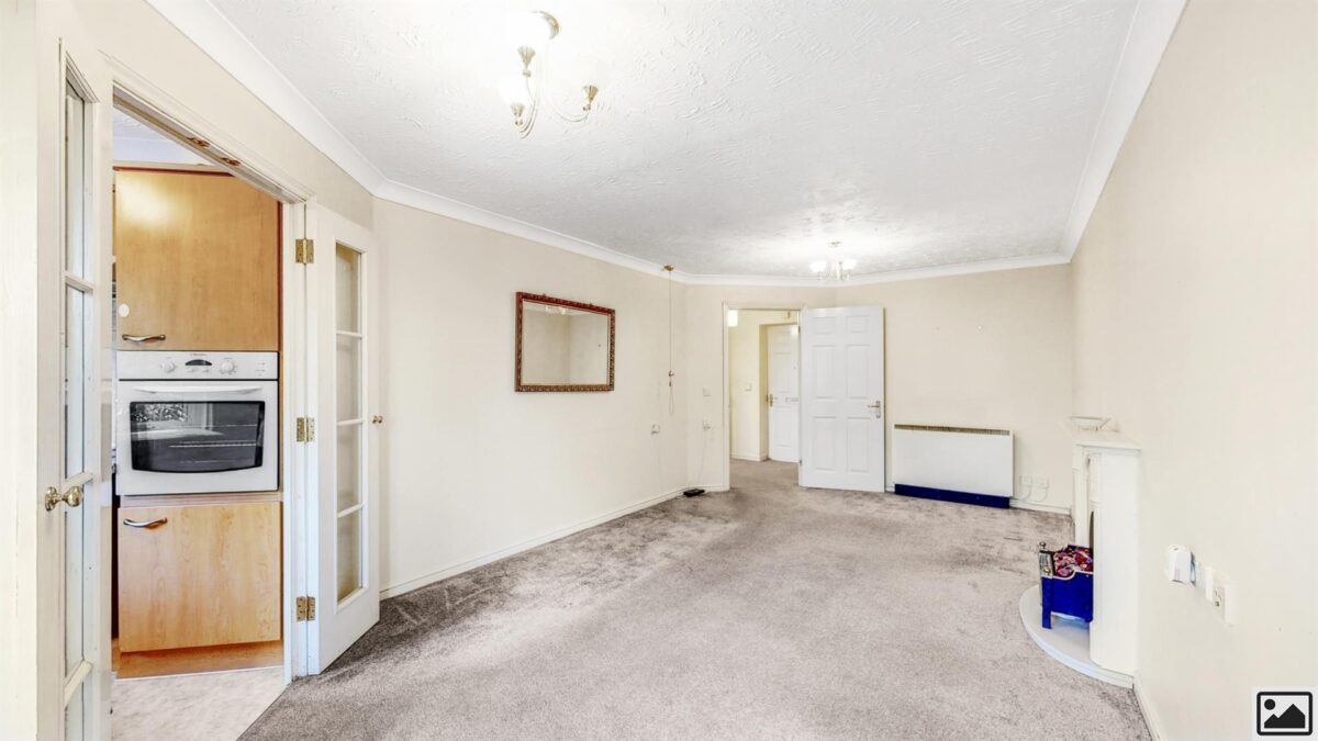591, Hertford Road, Enfield