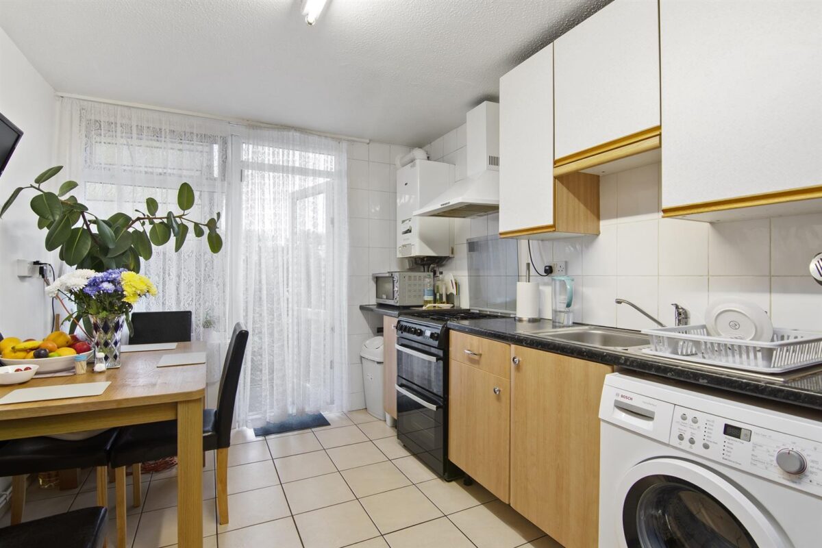 Kessock close, (River Front) London, N17 9PW
