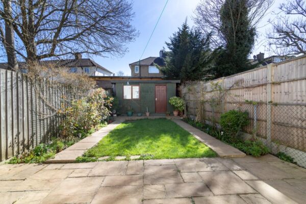 Henningham Road, London