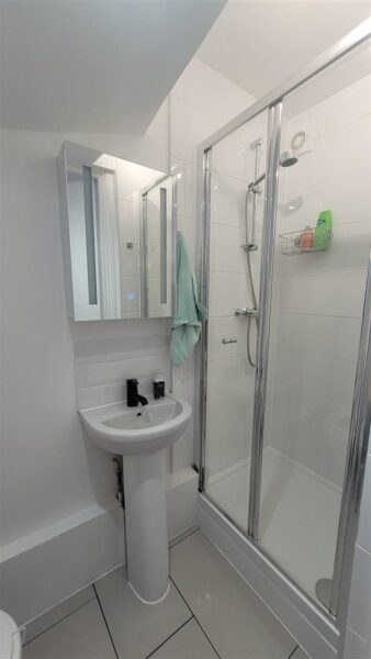 Bunning Way, London, N7 9UN