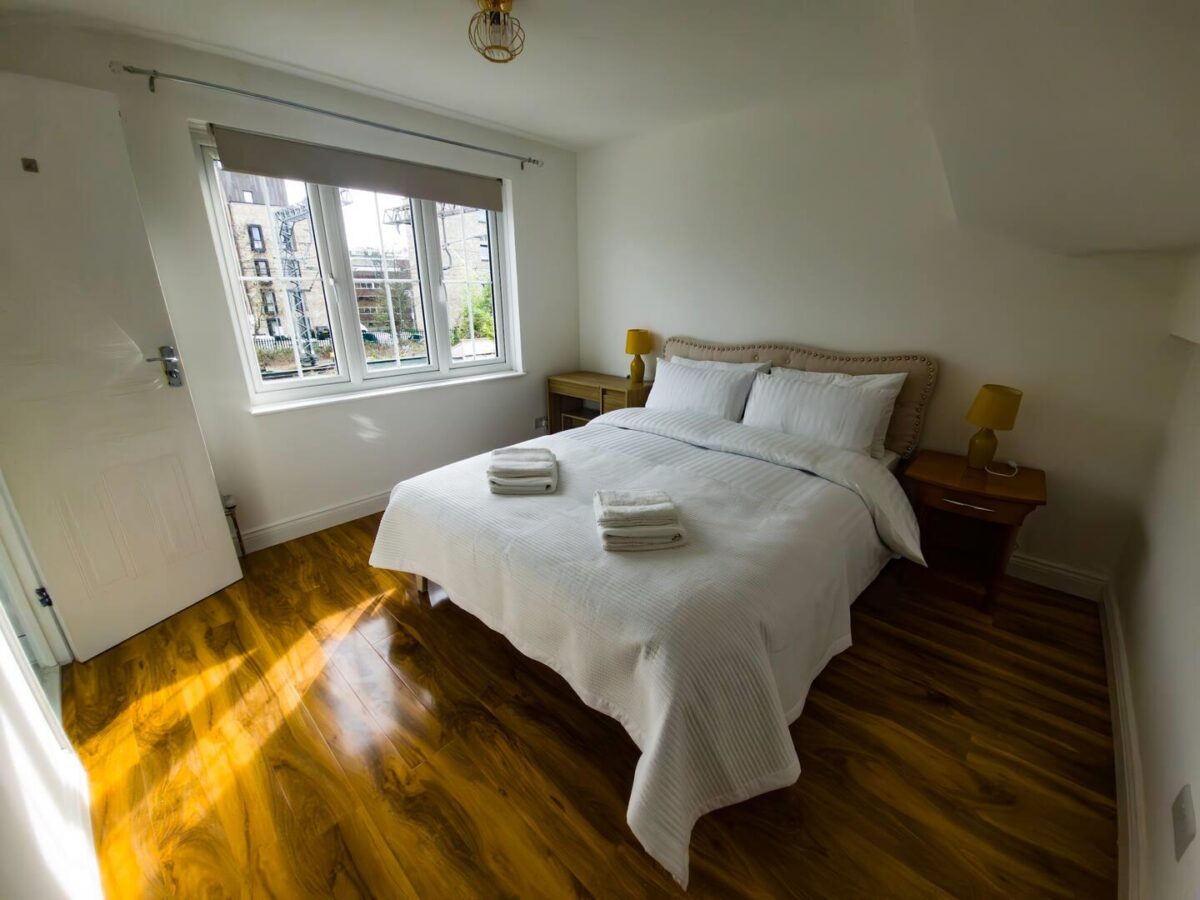 Bunning Way, London, N7 9UN