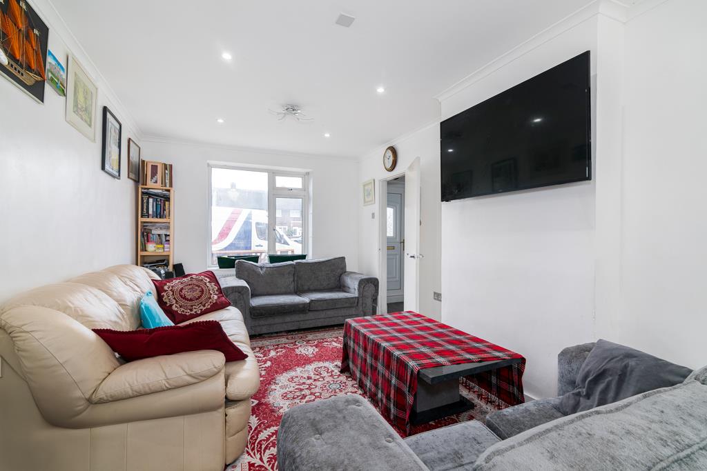 Weir Hall Avenue, London