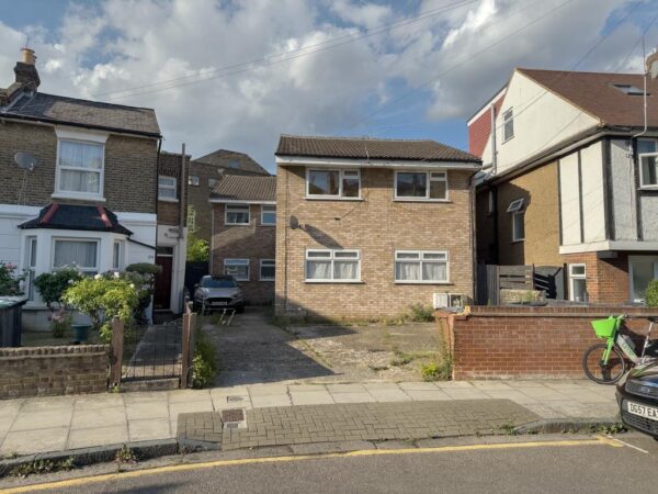 Canning Crescent, London