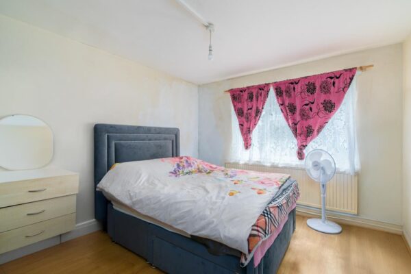 Pellatt Grove, London