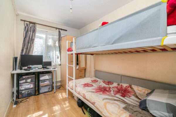 Pellatt Grove, London
