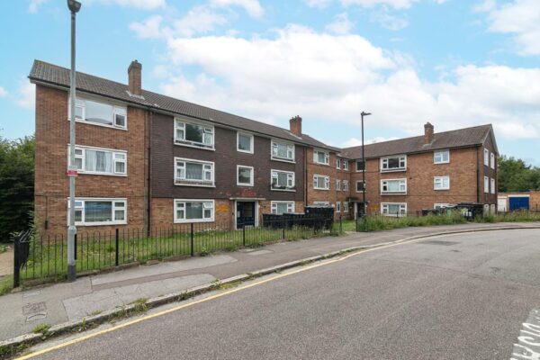 Pellatt Grove, London