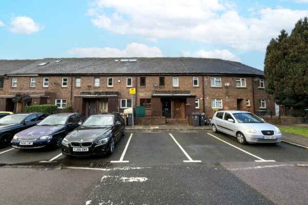 Stonebridge Road, London