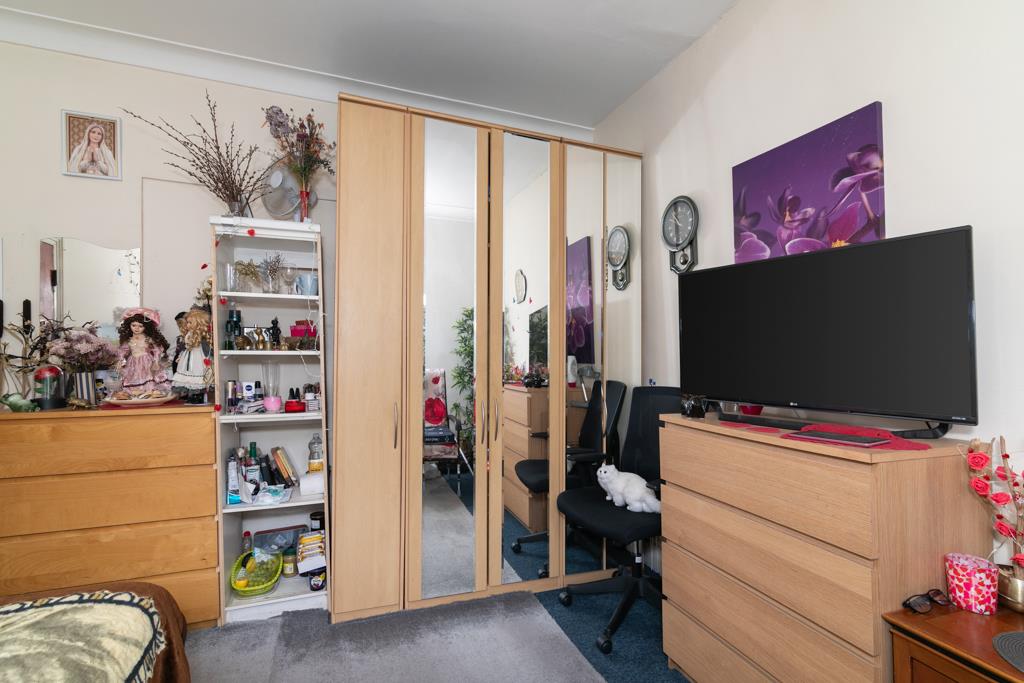 Winchelsea Road, London