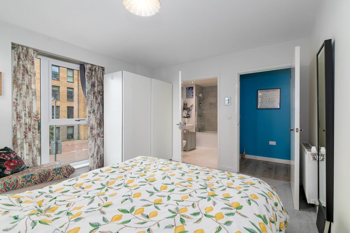 2 Rowland Road, London