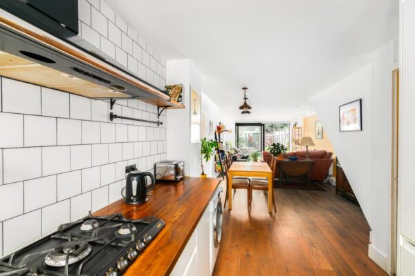 Stonebridge Road, London