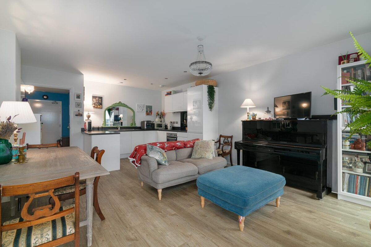 2 Rowland Road, London