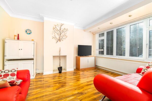 Parsonage Lane, Enfield