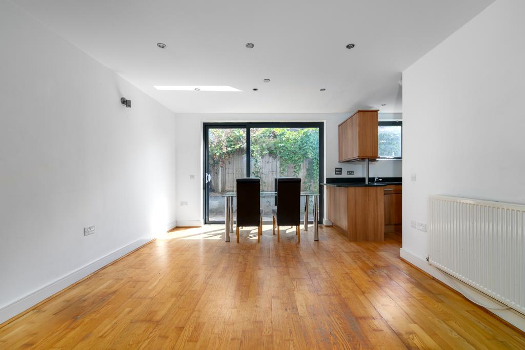 La Rose Lane, London