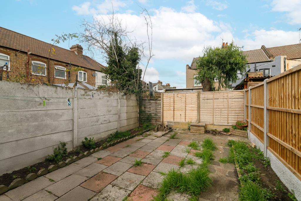 Cornwallis Avenue, London