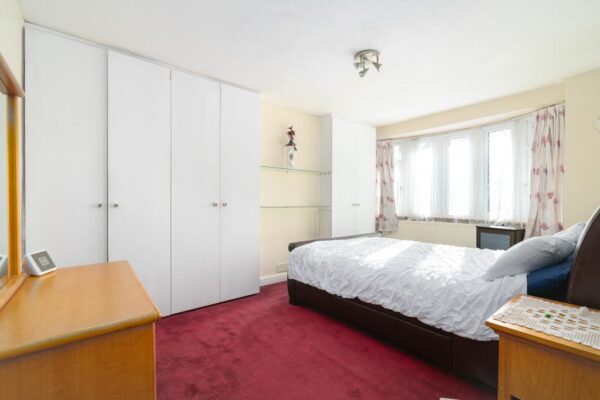 Parsonage Lane, Enfield