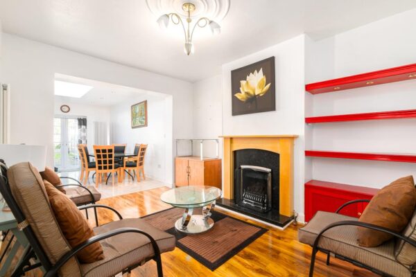 Parsonage Lane, Enfield