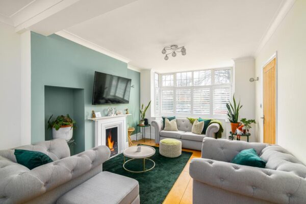 Birchwood Avenue, Hatfield