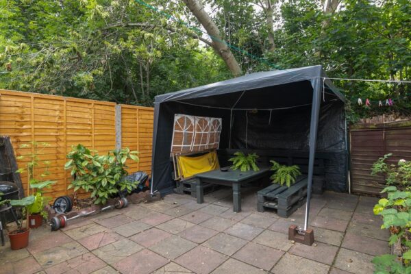 Winchelsea Road, London