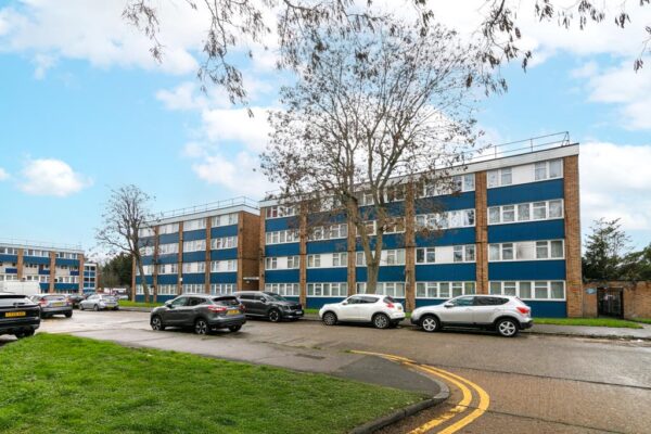 Ayley Croft, Enfield