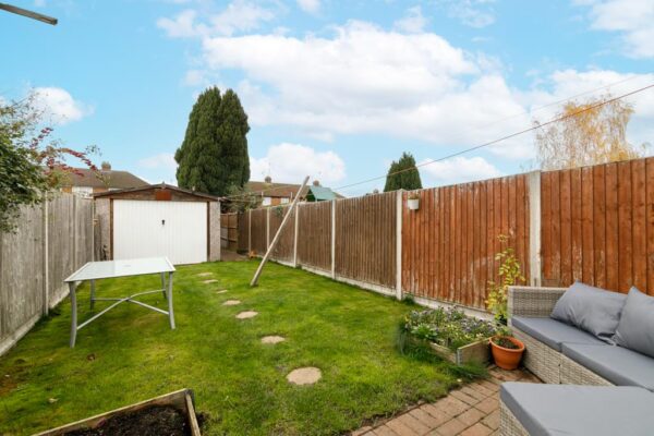 Birchwood Avenue, Hatfield