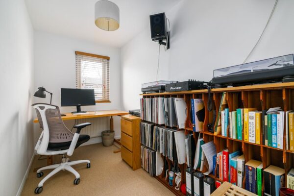 Stonebridge Road, London