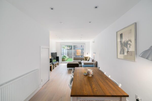 Stonebridge Road, London