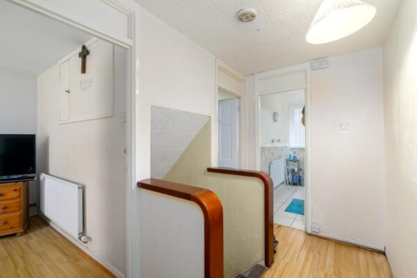 Ayley Croft, Enfield