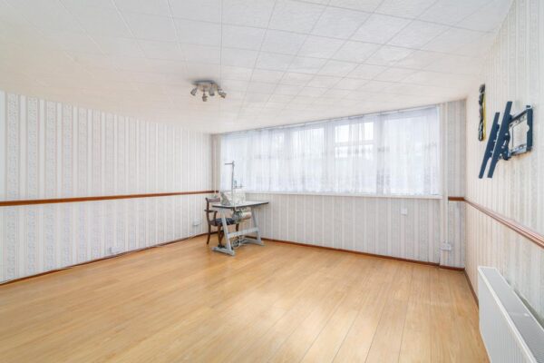 Ayley Croft, Enfield