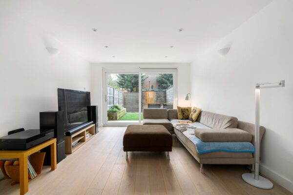 Stonebridge Road, London