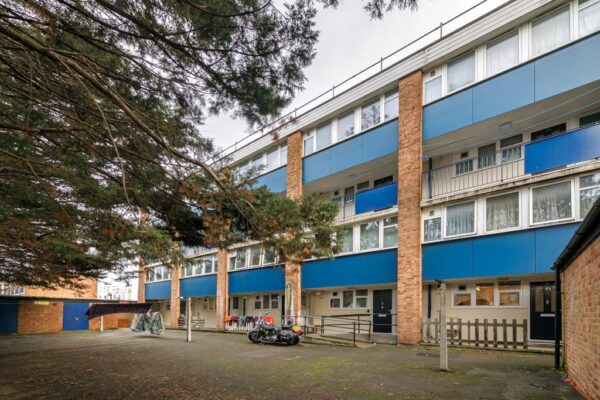 Ayley Croft, Enfield