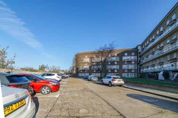 Weir Hall Road, London