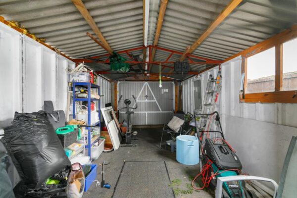 Birchwood Avenue, Hatfield