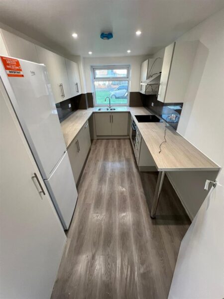 Turners Hill, Cheshunt