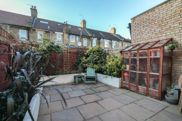 Kevelioc Road, London, N17 7PR