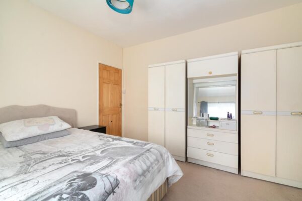 Henningham Road, London