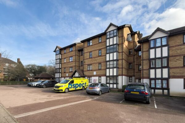 Somerset Gardens, Creighton Road, London