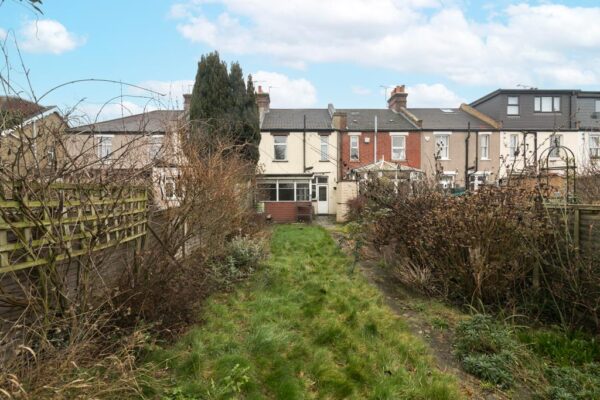 Wellington Road, Enfield