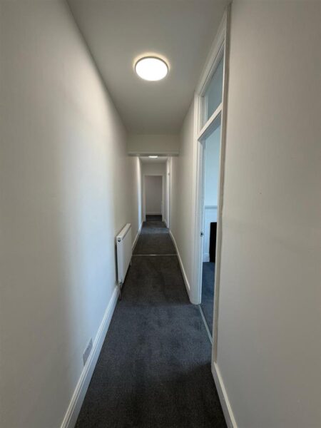 London Road, Rayleigh