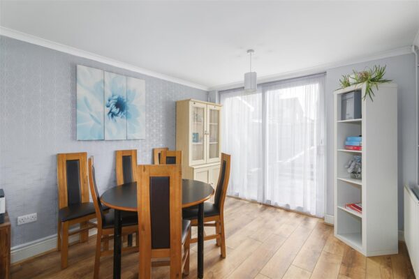 Paddock Mead, Harlow, Essex, CM18 7RP