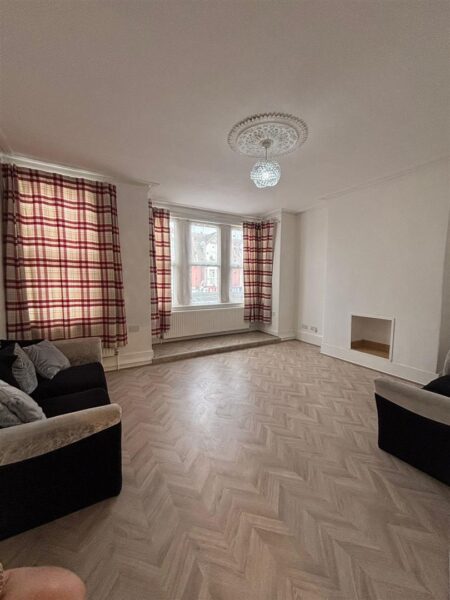 London Road, Westcliff-On-Sea