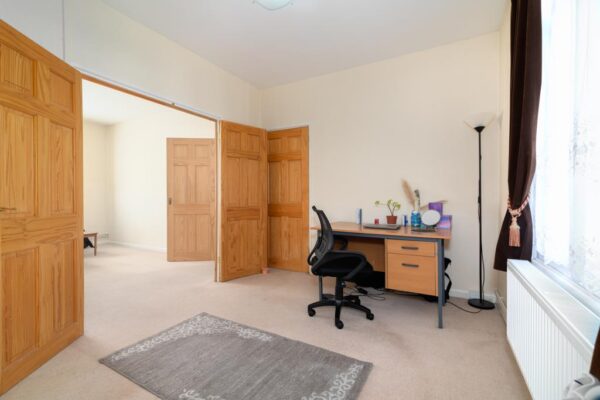 Henningham Road, London