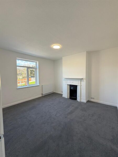 London Road, Rayleigh