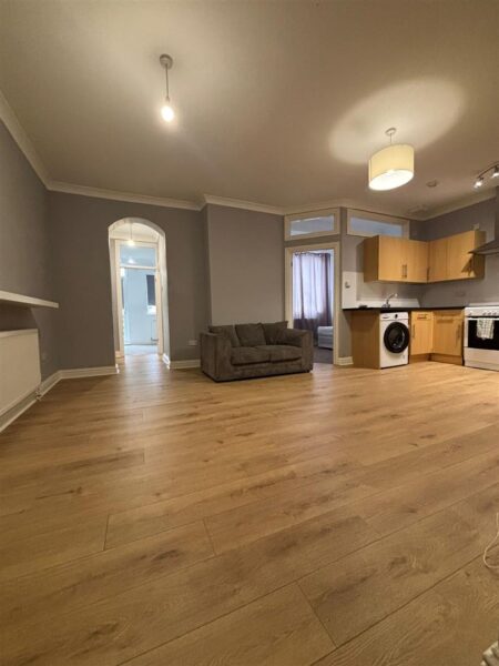 Westcliff Park Drive, Westcliff-On-Sea