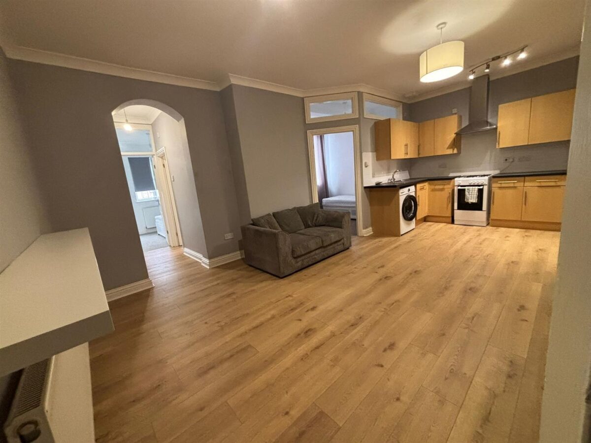 Westcliff Park Drive, Westcliff-On-Sea