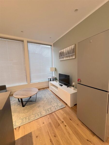 Staines Road, Hounslow