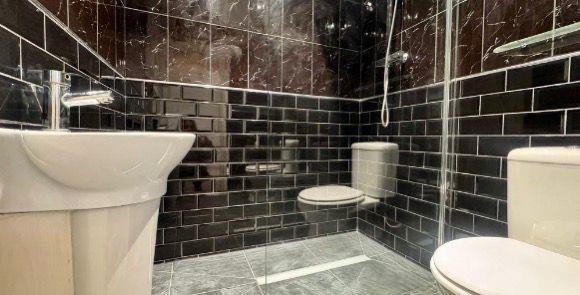 Bourne Avenue, Hayes